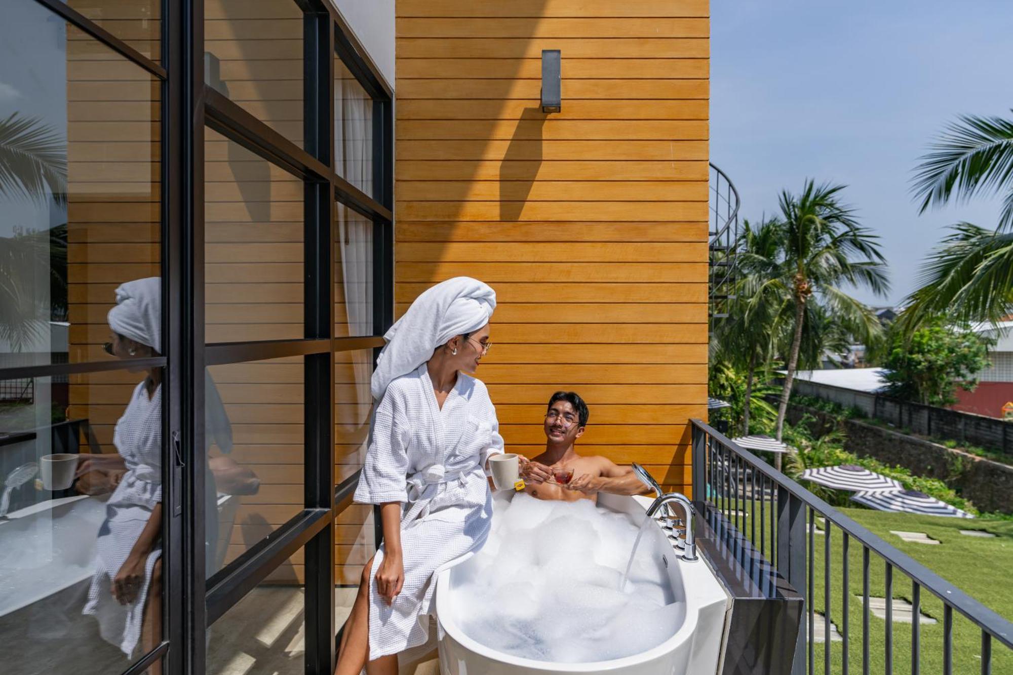 بيت شباب بوك آند بيد بوشتل Phuket المظهر الخارجي الصورة