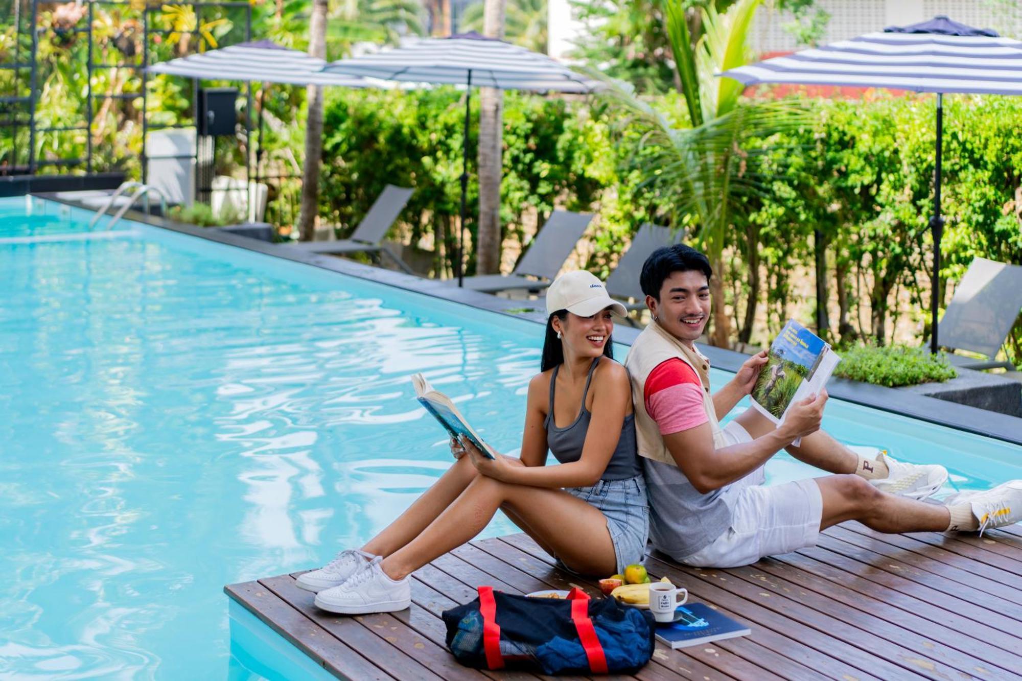 بيت شباب بوك آند بيد بوشتل Phuket المظهر الخارجي الصورة